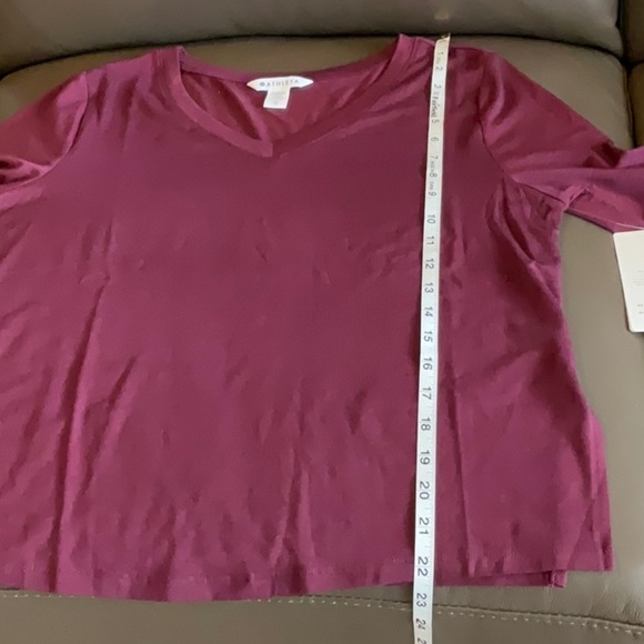 Athleta nighttime Bliss Sleep Tee maroon - Picture 7 of 9